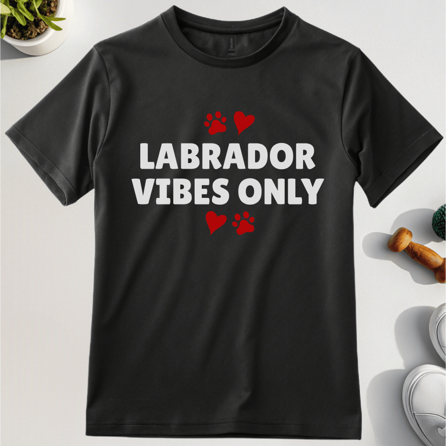 Labrador Vibes Only T-Shirt
