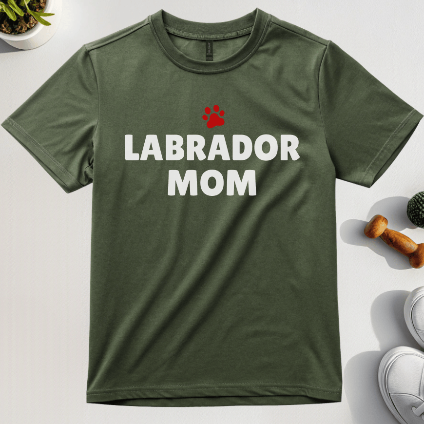 Labrador Mom T-Shirt