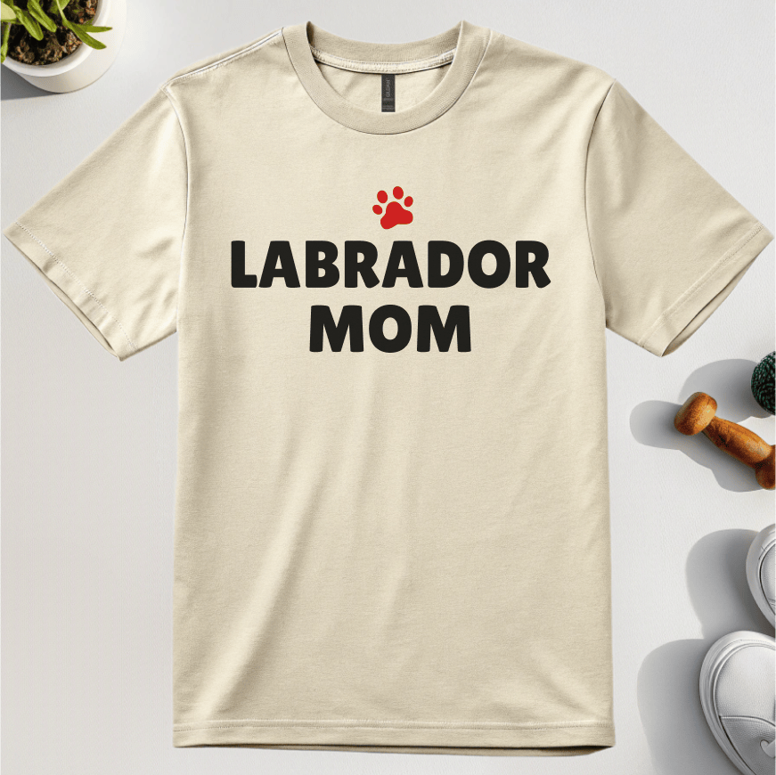 Labrador Mom T-Shirt