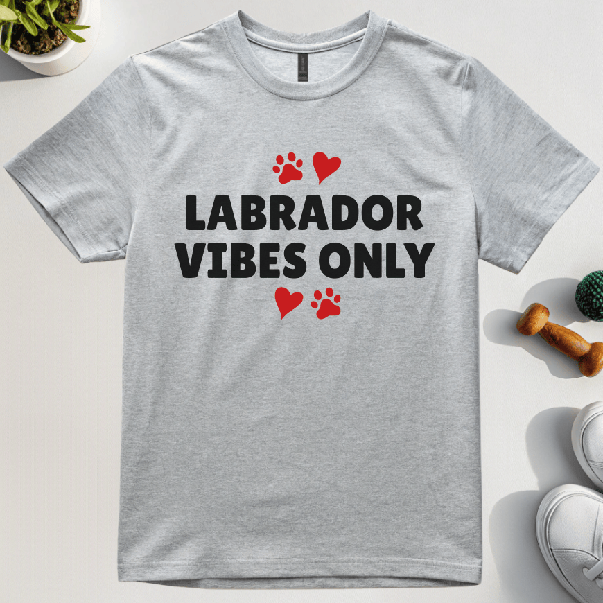 Labrador Vibes Only T-Shirt
