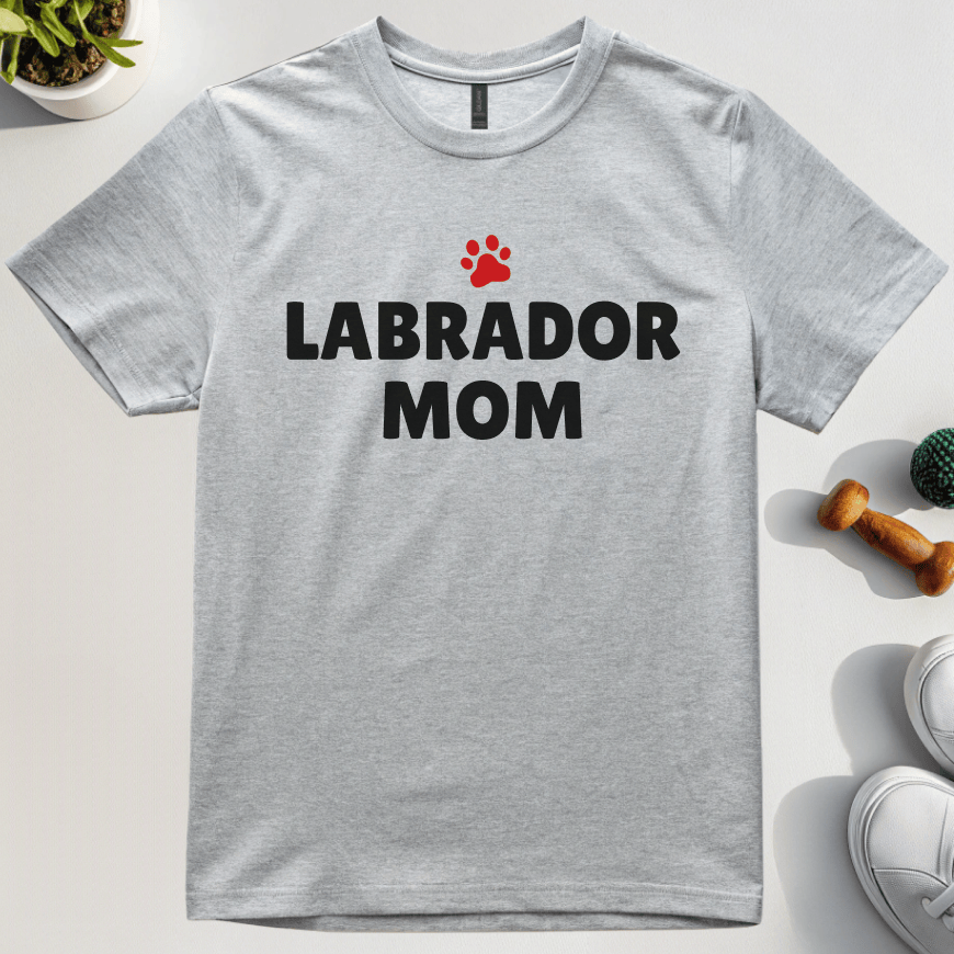 Labrador Mom T-Shirt