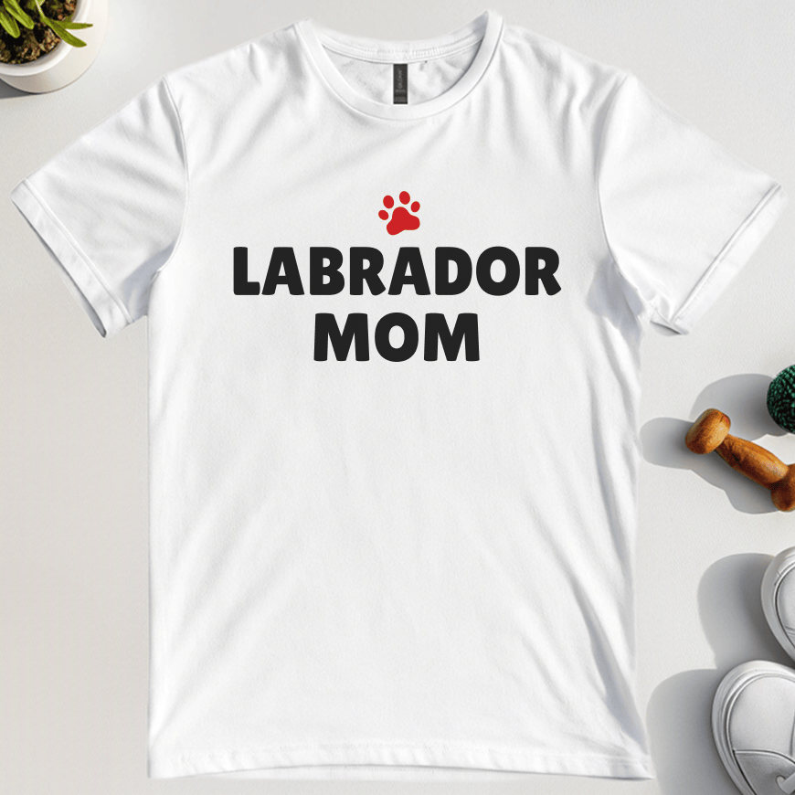 Labrador Mom T-Shirt